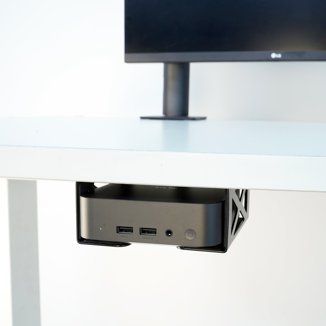 Onder Bureau Laptop/Mini Pc Op - Gaming Console Stand recensie en prijs